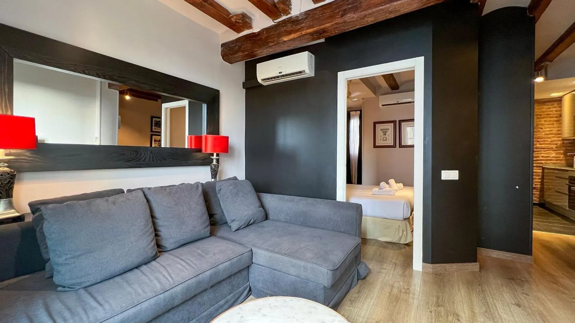 Stay U-Nique Apartments Est Barcelona Spanien