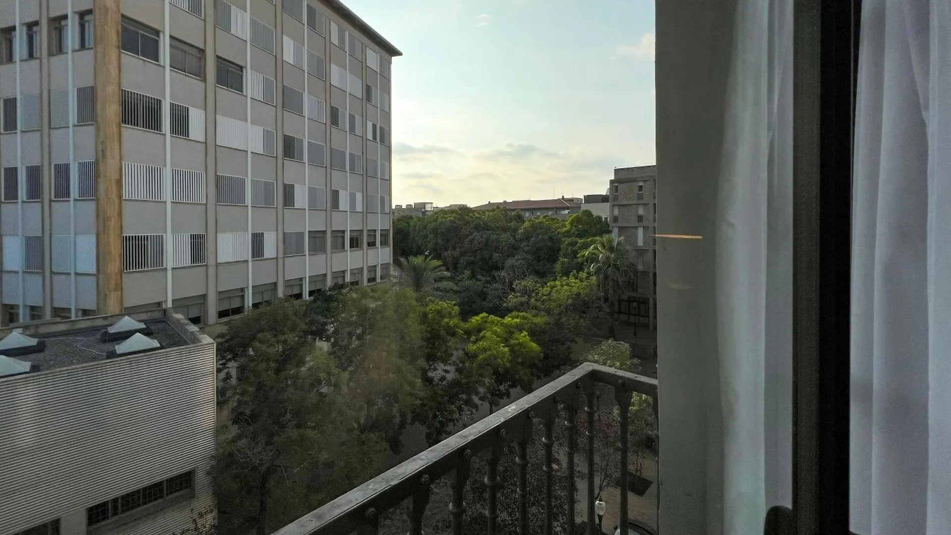 Stay U-Nique Apartments Est バルセロナ 0*,